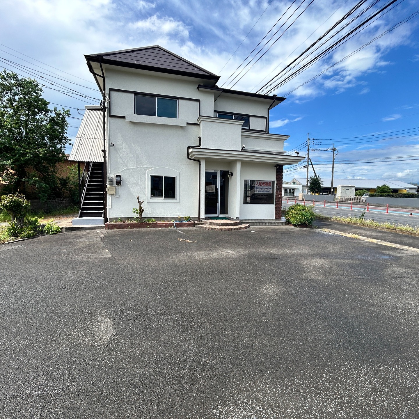 店舗・事務所鍋島町森田にあります