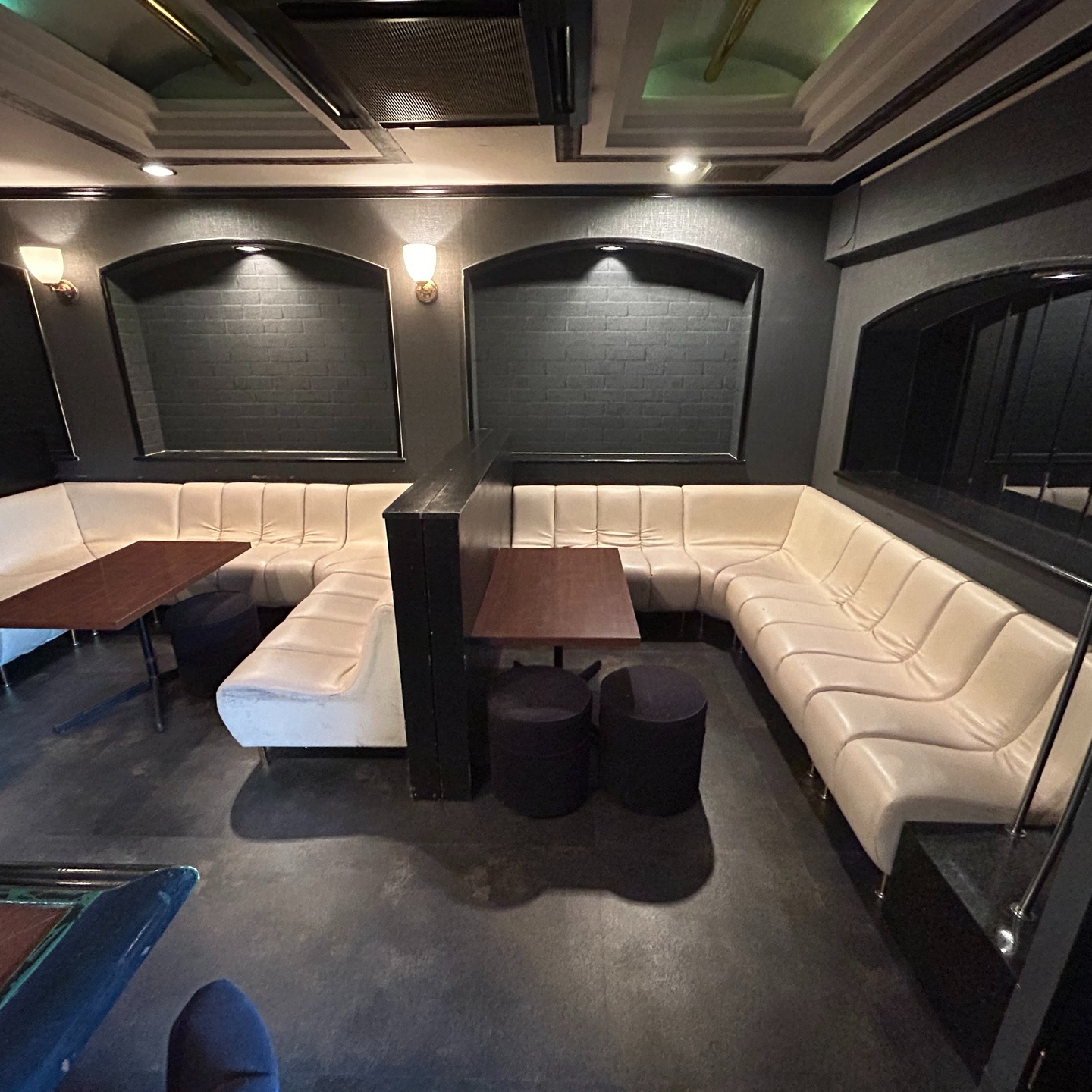 久我白山ビル202号室募集開始しました